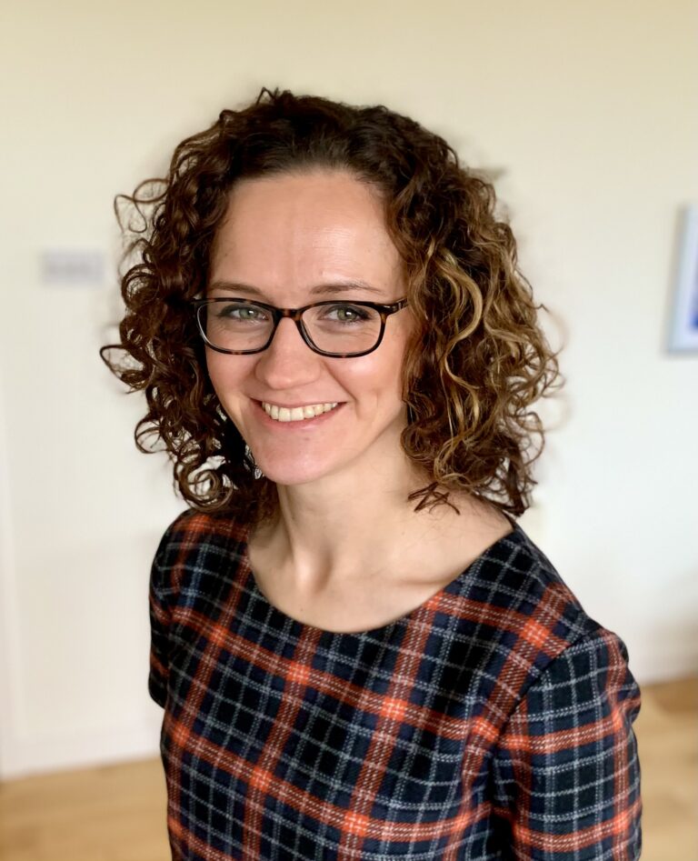 Dr. Jennifer Lees